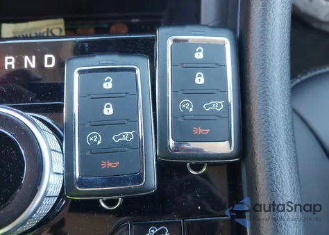 2024 Jeep Grand Cherokee 4Xe z USA, uszkodzony, nr VIN 1C4RJYB61RC714817